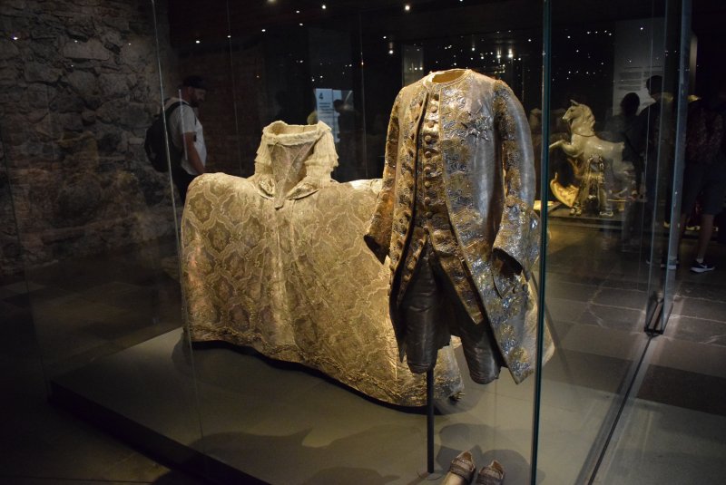 i.postimg.cc/MpXszDQd/Brollop-Gustav-III-DROTTNING-Sofia-Magdalena.jpg