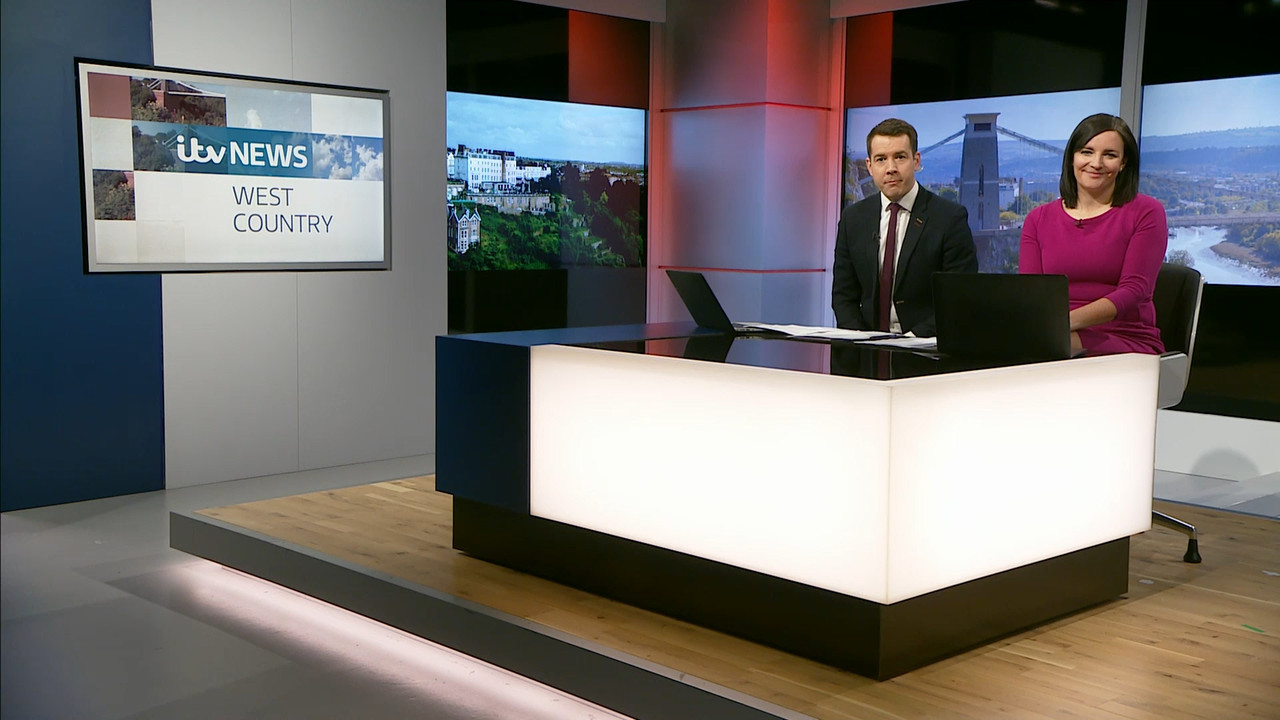 ITV News London 2022_04_28_18_00_00 - 1.ts_snapshot_23.15.228
