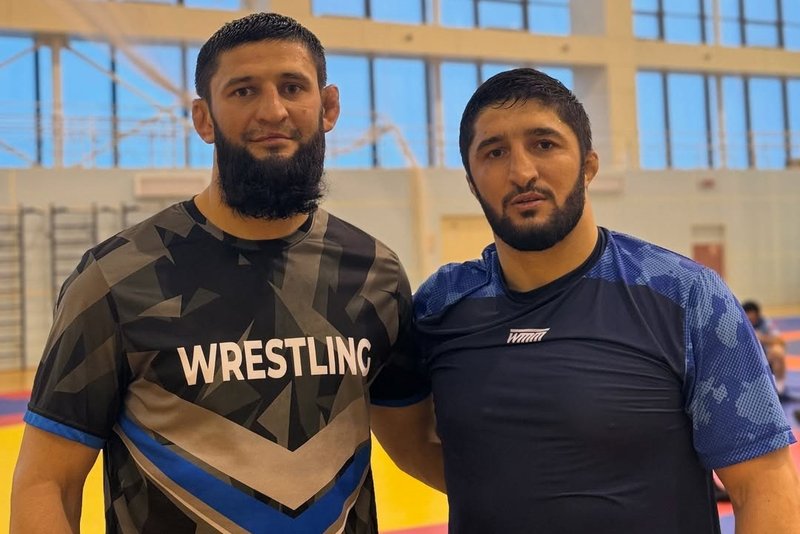 Хамзат Чимаев тренира с Абдулрашид Садулаев за UFC 319