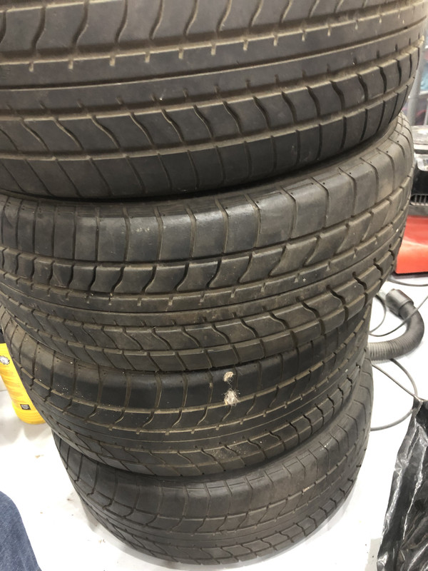 Tyres 75-D4-BDAF-D89-C-4-AF5-BFD3-43177-EA455-DA