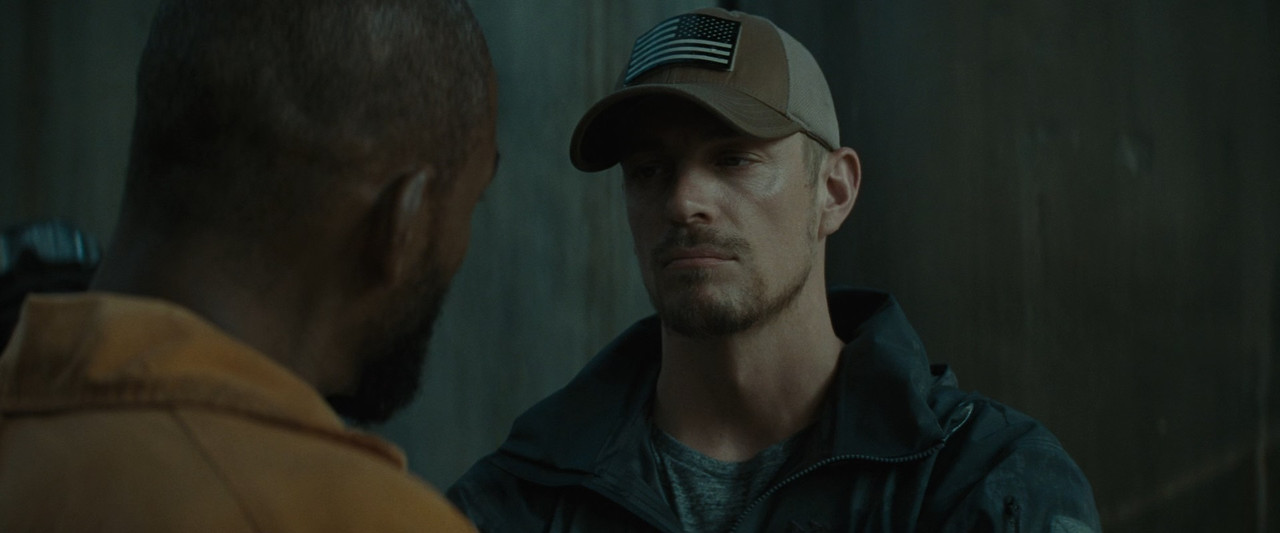 Suicide Squad 2016 Extended (1080p x265 10bit Tigole).mkv_snapsh