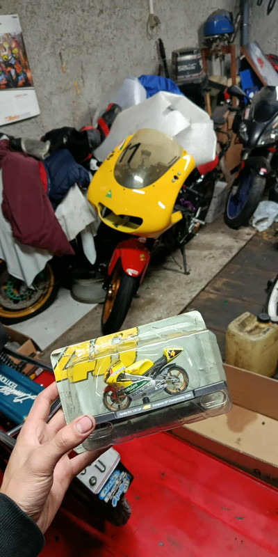 received 24485837601082892