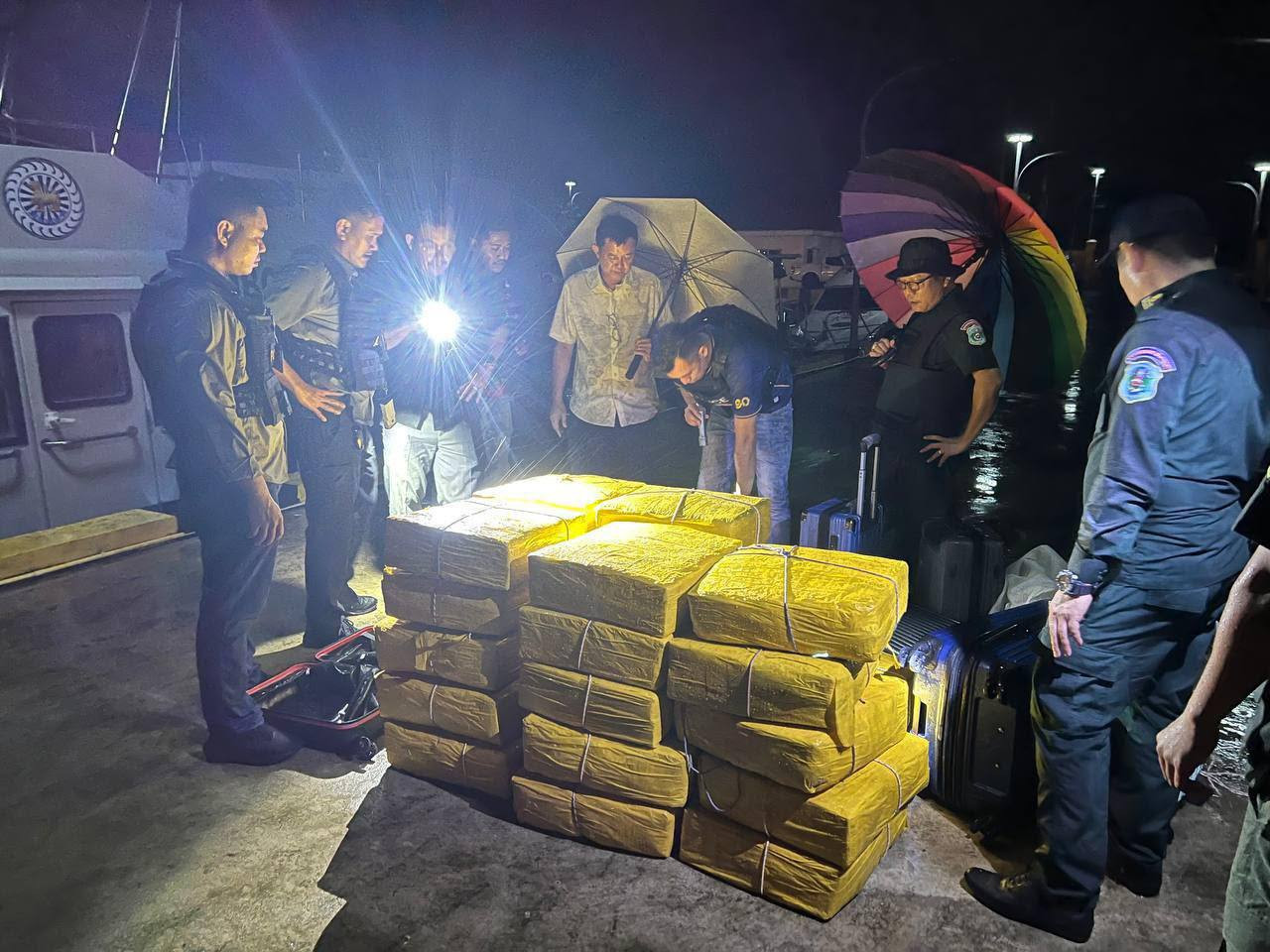 seven chinese arrested 840kg drugs guns koh russei cambodia news 2026 345466
