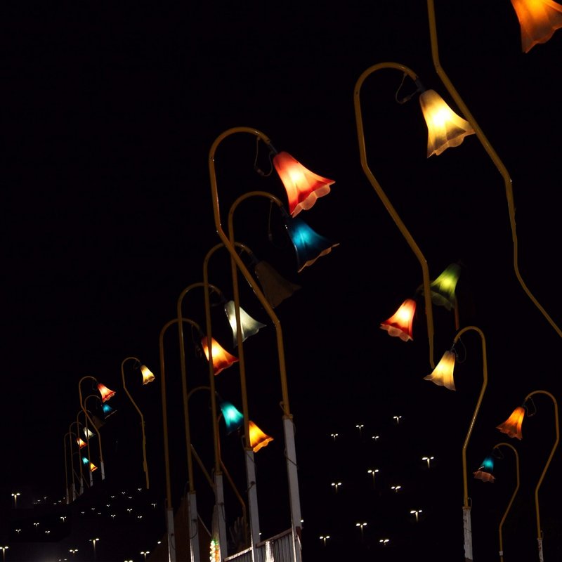 lights-364927-1280.jpg