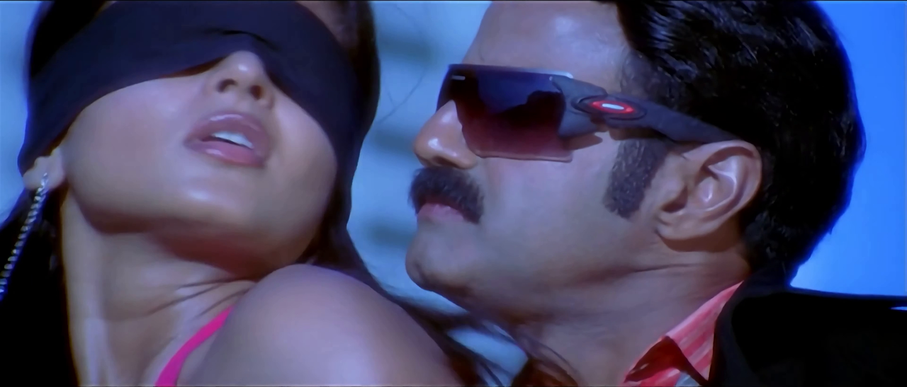 Anushka Shetty Title 4K Song from Okka Magadu2025-04-24 17-56-06-566-30