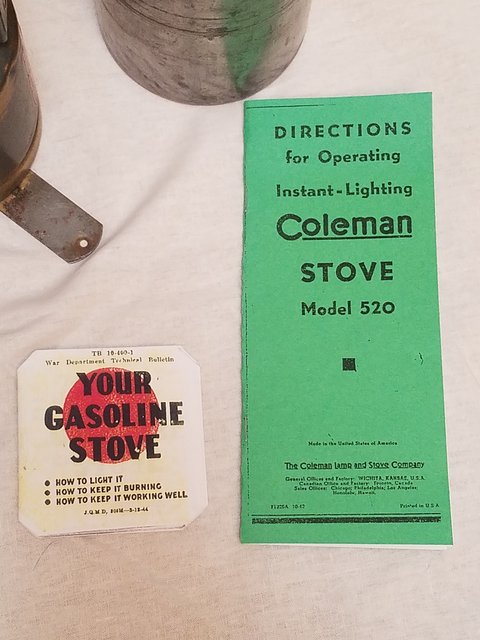 520, Infantry Model, 1944, USA - The Coleman Collectors Forum 520, Infantry Model, 1944, USA - The Coleman Collectors Forum