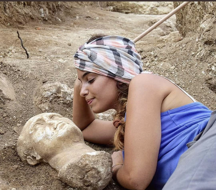 00-E6719-F-B713-4353-A9-B1-0-F3-B35-FCD5