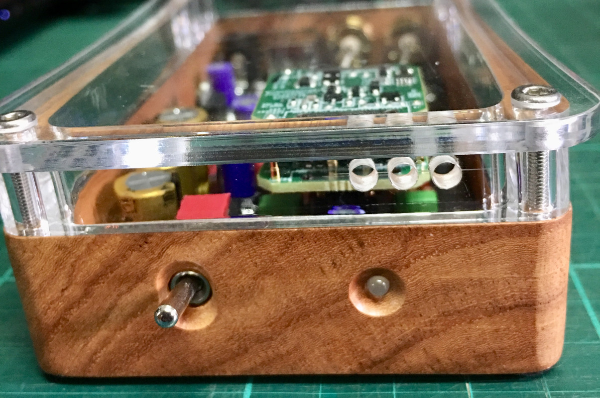 8F393BB5-A3C2-4860-8E1D-EFAE6D520A1E