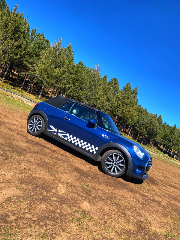 0CB16DEB-06F4-4CFC-9195-A0D866ED54F5