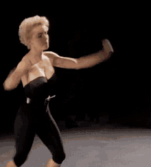 madonna-dancing.gif