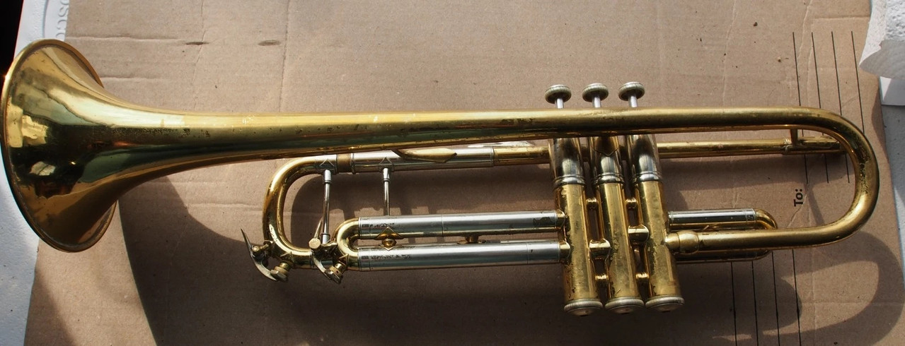 Bach Stradivarius Trumpet 1966 sn 38241 (9)