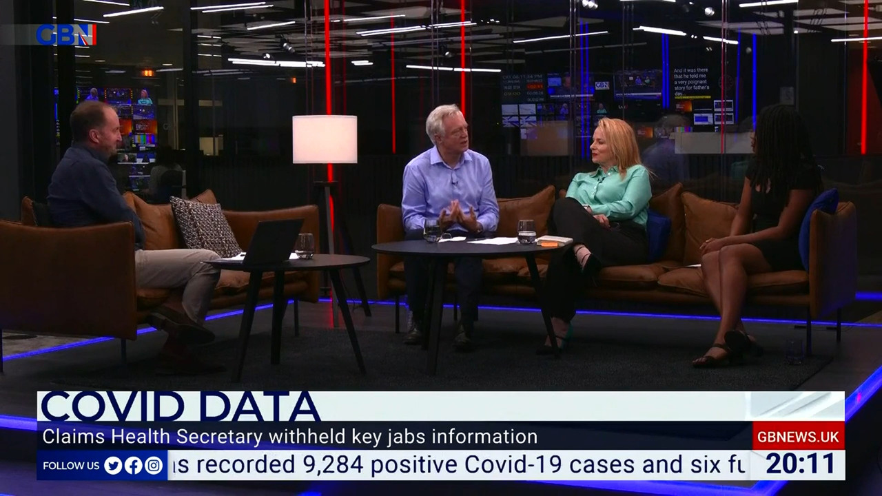 06.20 - 19.00.00 - Sunday Night Live. Interviews, debate and discussi..._001.ts_snapshot_21.17.525