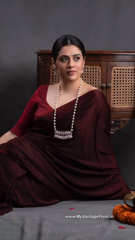 4-Mobile-Wallpaper-Photos-of-Girija-Oak-Godbole-My-Vantage-Point