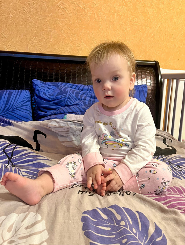 AE6BB4C7-C64D-429E-B539-8DE7CBC8D4CC