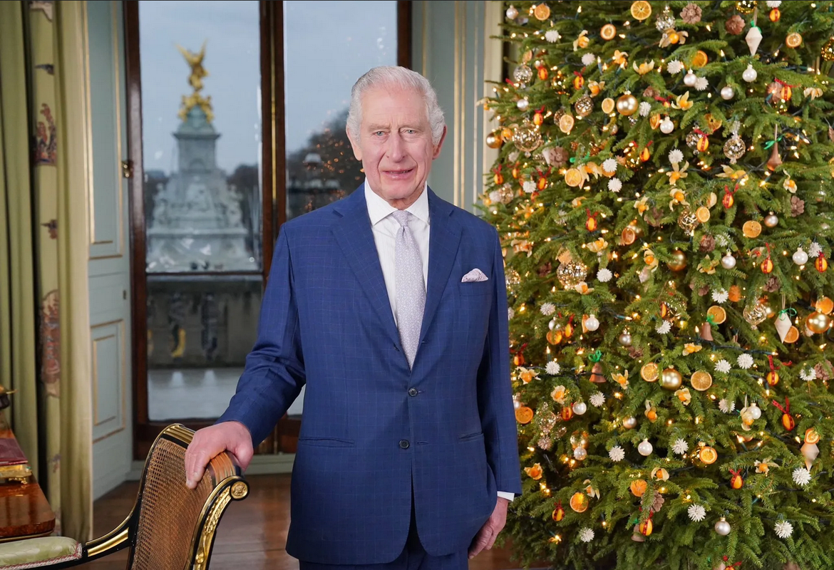El rey Carlos se someterá a tratamiento por agrandamiento de la próstata