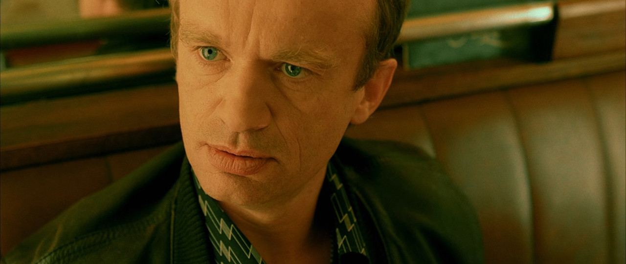 Amelie 2001 (1080p x265 10bit Tigole).mkv_snapsh