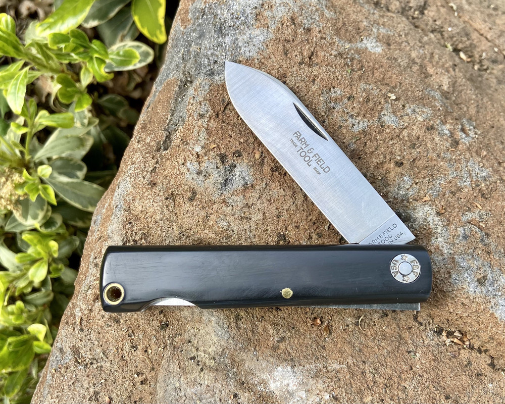 B4744027-8A47-43C7-BEE6-8E954E28233C_1_201_a