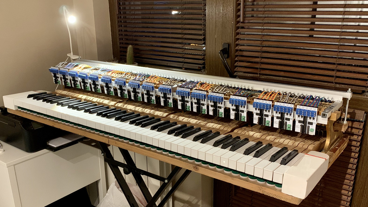 6C48C369-E63E-401B-9ED3-823552C92A54