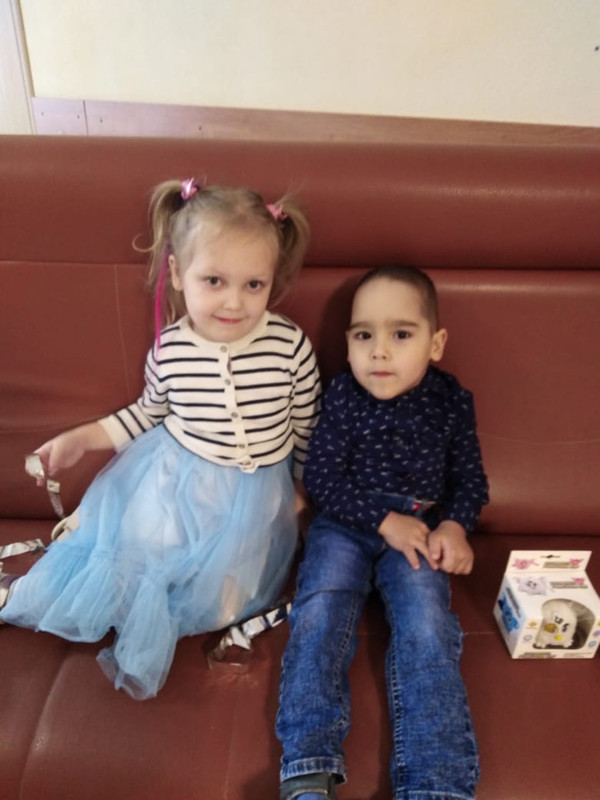 DE8A994F-1FDC-40DF-B9D1-A82A833DD593