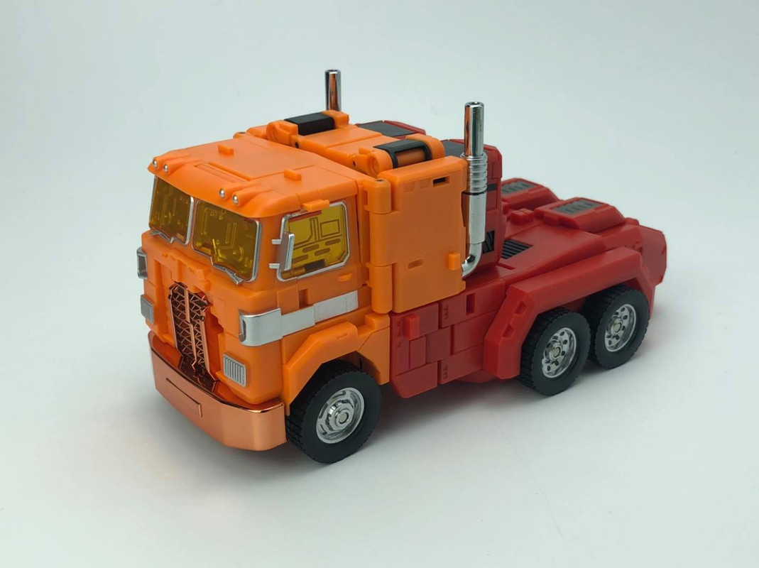 MB-06D-Orange-Power-Baser-37