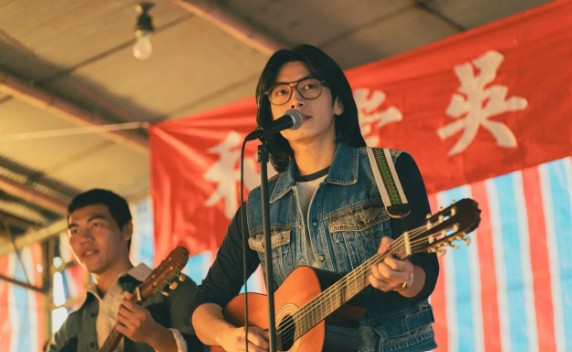 ”點擊放大” ”AA”