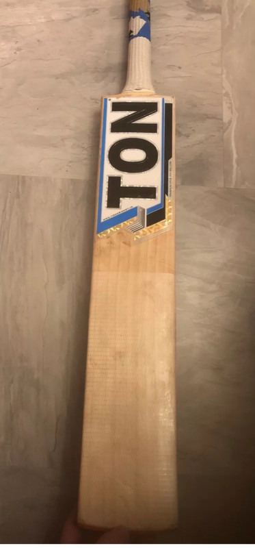 1C32946D-D7FB-485A-B689-6B810B8A92F8