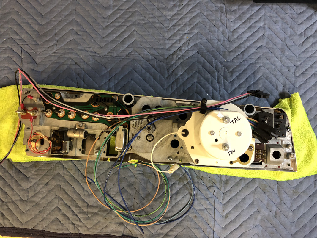 FCDFE72D-3435-491C-BDA1-2A90838BFF11