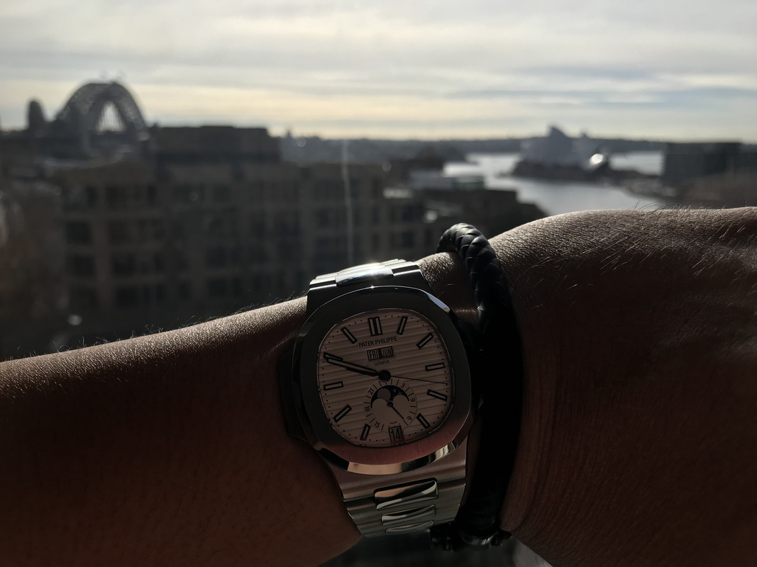 2B56F28A-E729-40D2-9719-B56390C76582