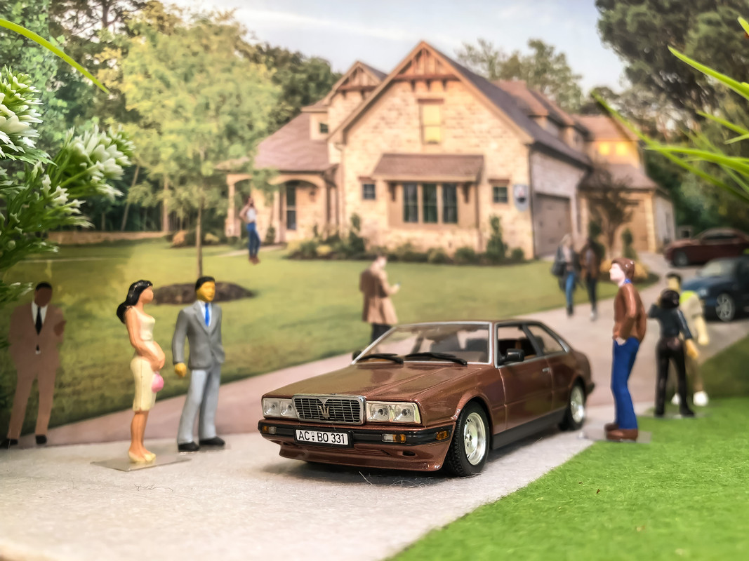 72520CEE-2DBB-474A-9ECE-82A82F810C50