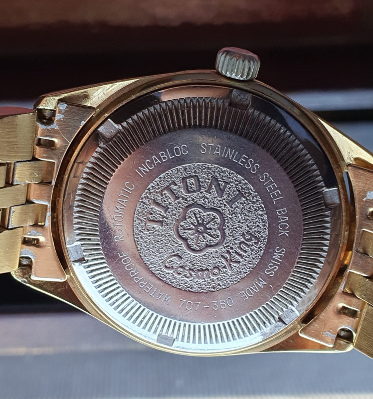 4575CB4D-3A46-403B-8258-6915D87DF2D6