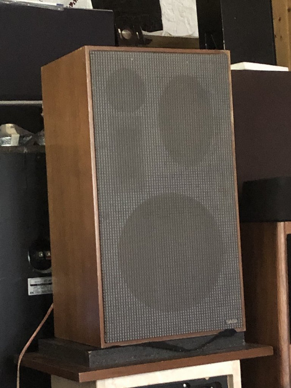 73162042-9993-4307-9275-8ECA71879538