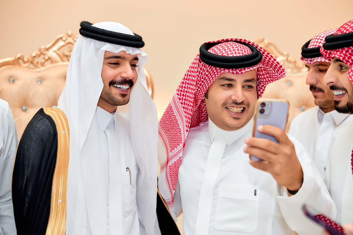 Freelancers-BN6-A3730