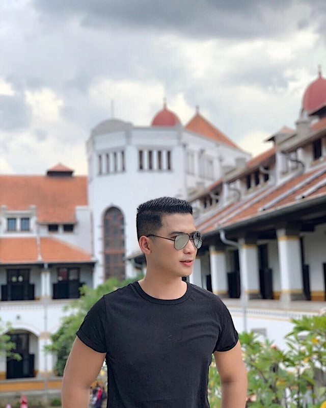 Jembatan antar gedung