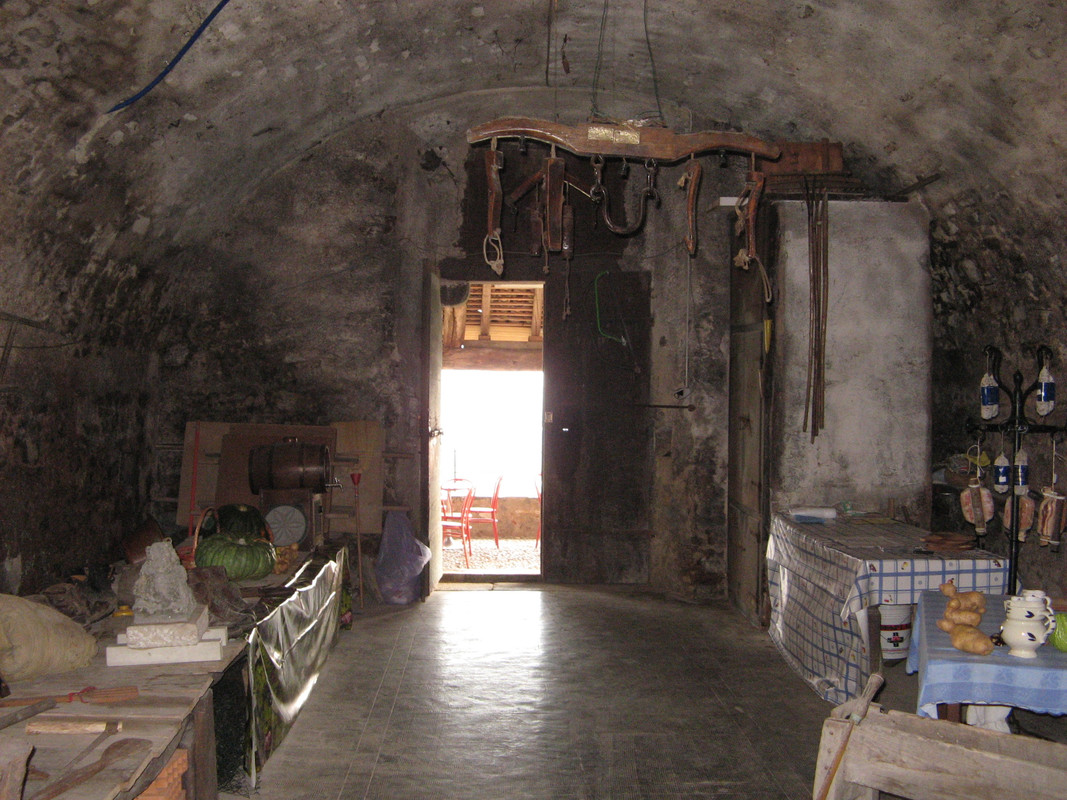 Crotto_Italia_interno