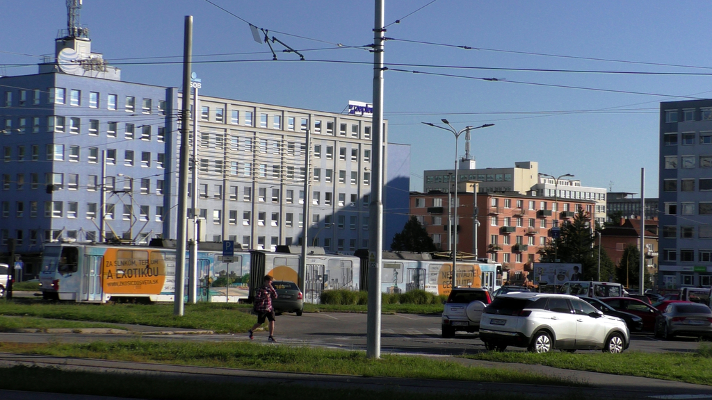 [Bild: s3120004pfj5u.jpg]