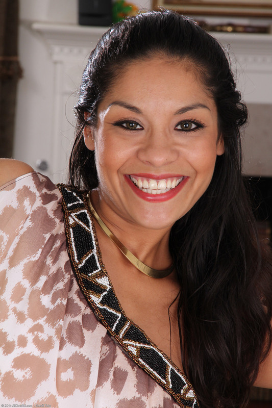 Veronica Hart-0023