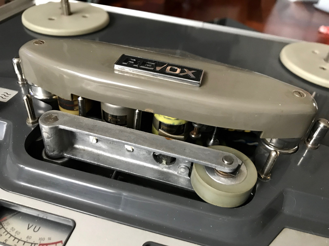 44D7BA1D-0048-47E9-9F43-492A1F7CAA86