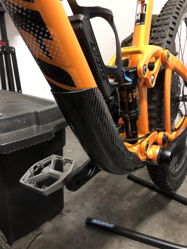 151932-D2-90-CF-4-C0-B-BF63-BC6-C828-CAA