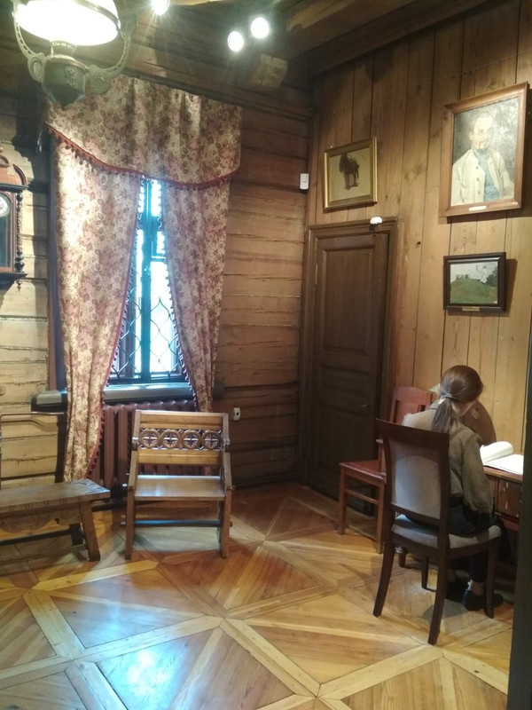 Разное и музей Васнецова 100