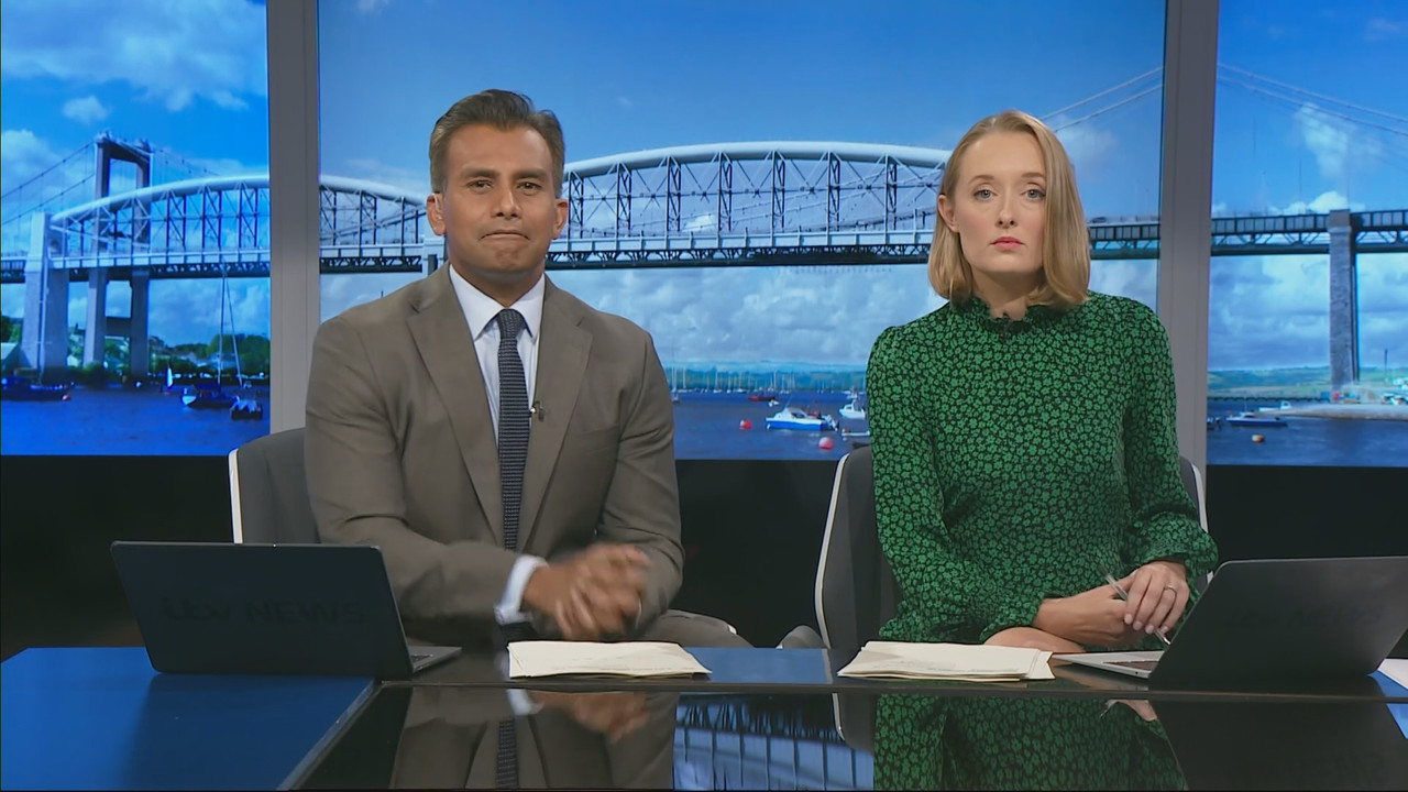 08.29 - 18.00.01 - ITV News West Country. Breaking news and current s....ts_snapshot_15.02.105