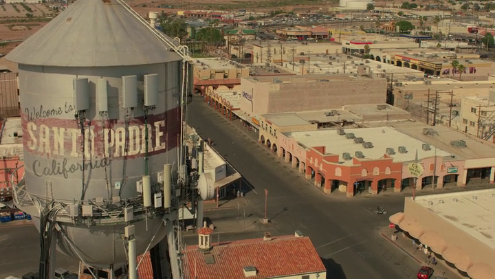 Mayans.M.C.S01E01.WEBRip.x264-ION10-002