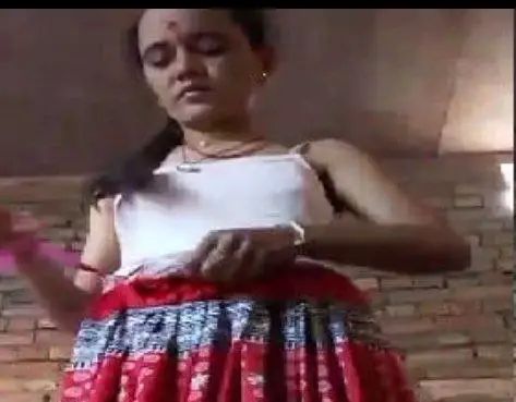 Sexy village bhabhi making nude video for boyfriend exclusive