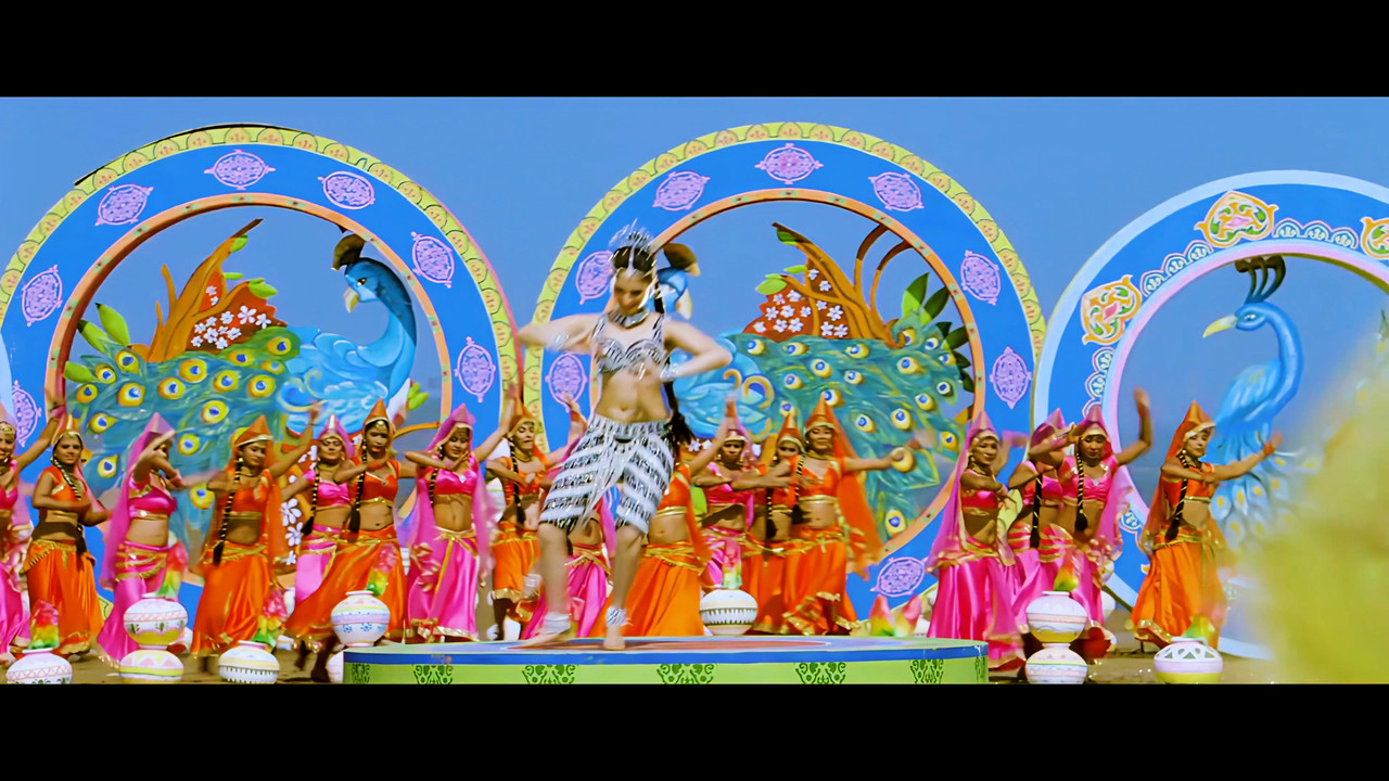 Tamanna Hot Song From Himmatwala Naino Main Sapna 4K (Best Quality).mp4_snapshot_01.21_[2021.04.05_1