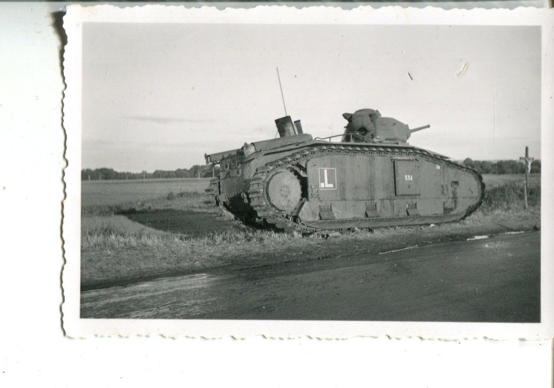Orig.Foto Französischer Beute - Panzer Tank Char