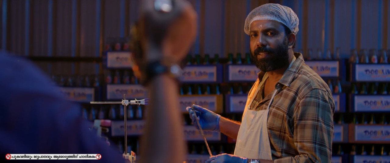 Aabhyanthara Kuttavaali 2025 WebRip [Tamil + Malayalam] 480p 720p ESub Screenshot