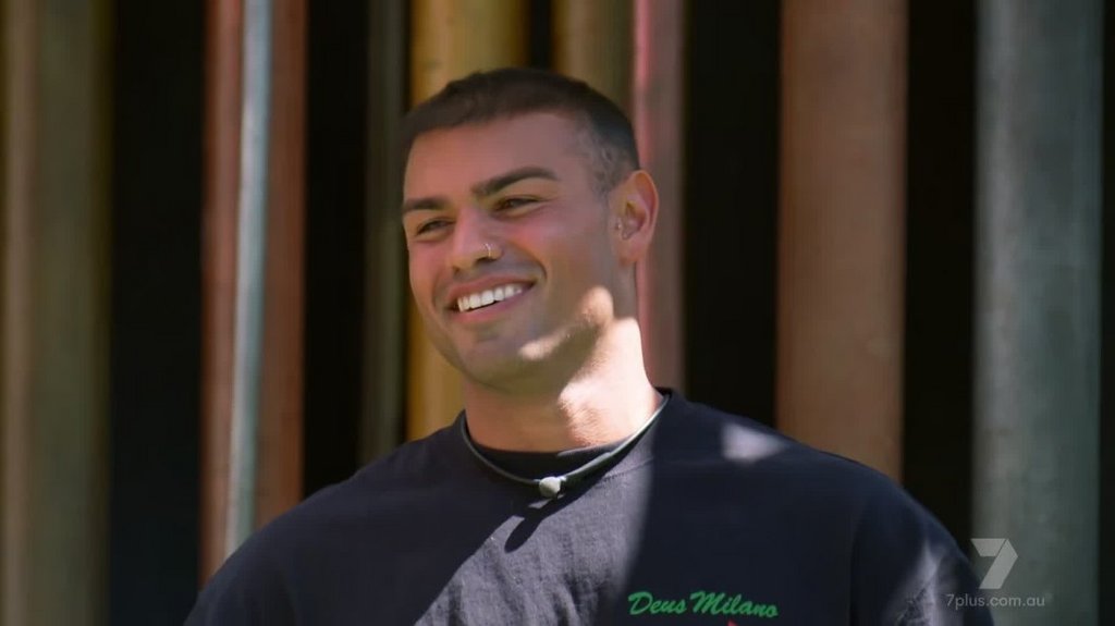 [Image: n55cccrol5o6.jpg]