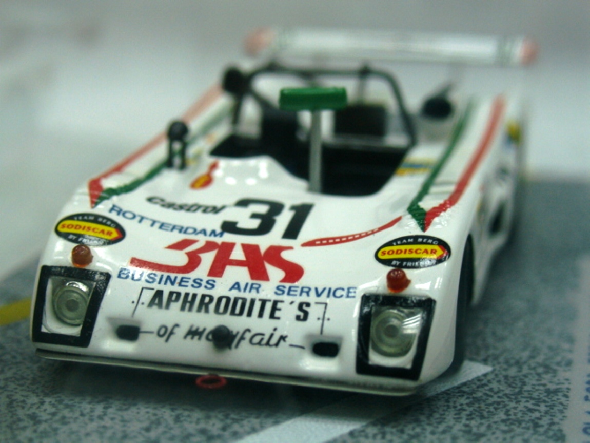 WOW EXTREMELY RARE Lola T294S Ford #31 24h Le Mans 1977 Resin 1:43 Bizarre-Spark