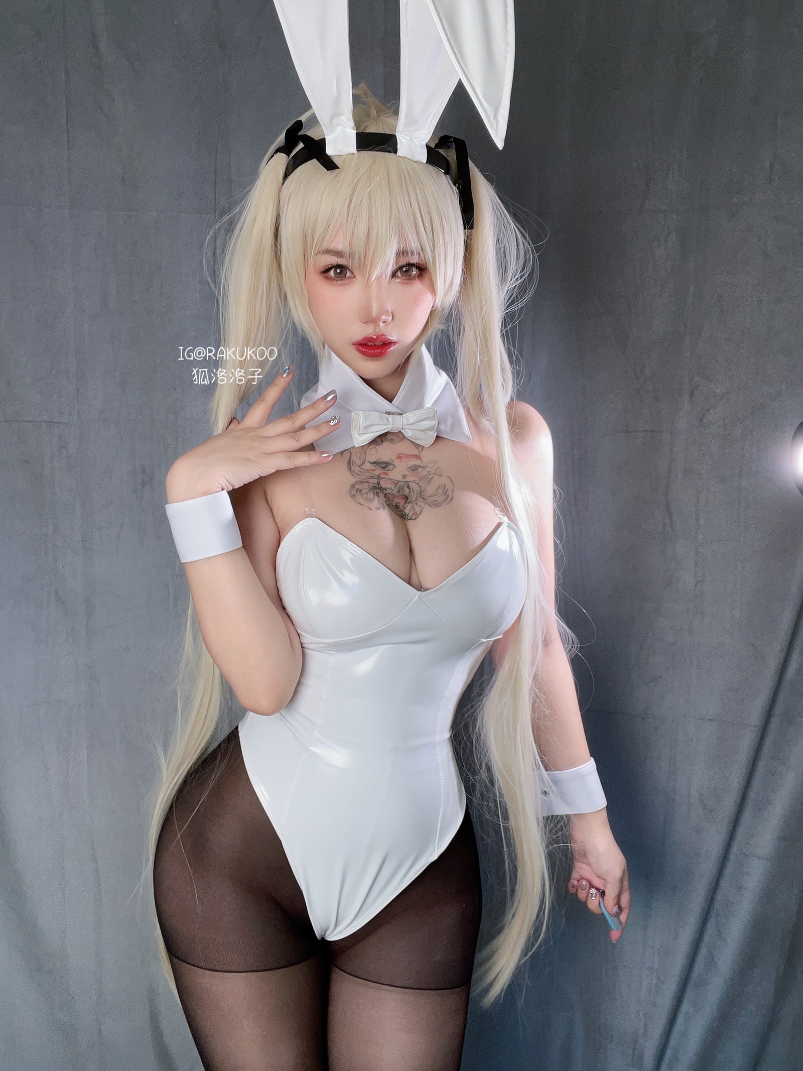 狐洛洛子 – 兔女郎 高清写真集（17P-26MB）经典兔女郎主题图集插图2