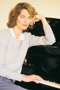 Charlotte-Rampling-mb45