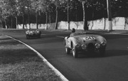 24 HEURES DU MANS YEAR BY YEAR PART ONE 1923-1969 - Page 33 54lm30-T15-S-Andr-Guelfi-Jacques-Pollet-8